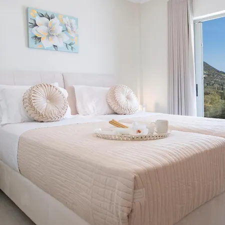 Villa Marianna Ii & Iii